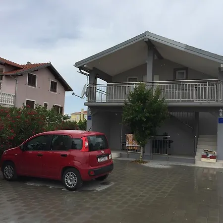 شقة Haus Hanna *