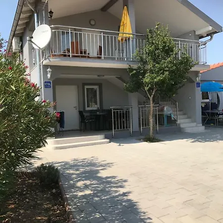 Apartament Haus Hanna *