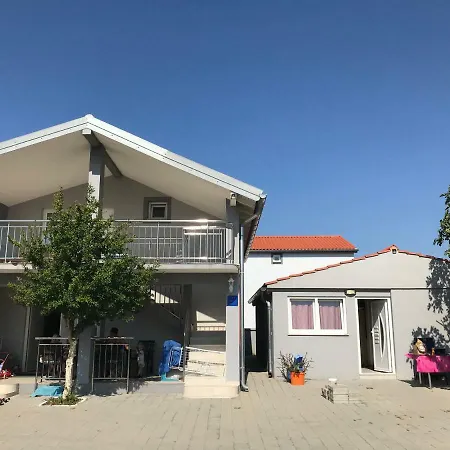 Apartament Haus Hanna *