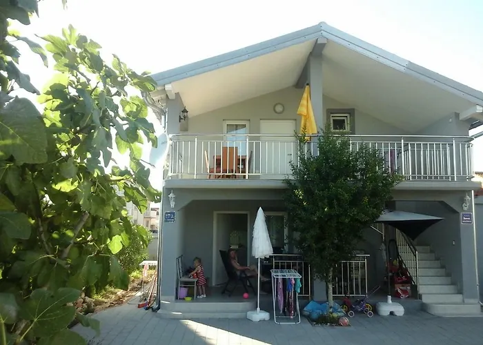 Apartment Haus Hanna